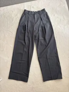 Aunt Marie's グレー　ワイドスラックスパンツ　スラックス