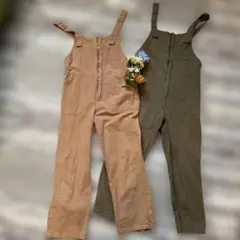 ベージュとオリーブのサロペット