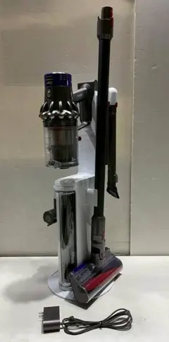 Dyson v11 fluffy 純正スタンド付き 美品 Dyson V11 Fluffy Origin /山﨑実業製スタンド付き - メルカリ