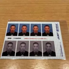 IOグッツ 証明写真 ２枚のみ