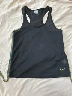 NikeFIT メッシュタンクトップ 黒/迷彩