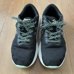 値下げ　asics アシックス　ジュニアランニングシューズ　24cm