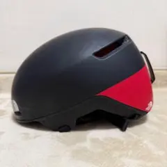なつ様専用」uvex 赤 ヘルメット 通気孔付き - メルカリ