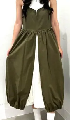 GU フロントジップ キャミワンピース オリーブ　XL 丈短めのサムネイル