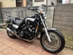 V-MAX1200 2WE ヤマハ 33,701mil 車検令8年9月 VMAXのサムネイル