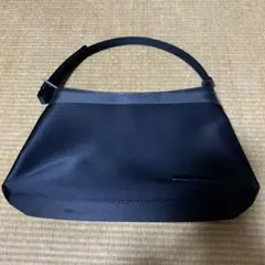 4℃ブラック ハンドバッグ