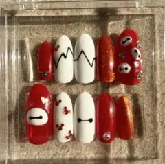 赤と白のデザインネイルチップ10個セット