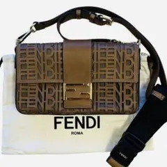 フェンディ バッグ バゲット ショルダー クラッチ ボディバック【美品】 メンズ