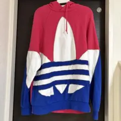 アディダスパーカー