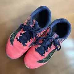 ASICS 赤黒 スニーカー 使用感あり