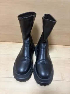 グレイル　厚底ブーツ