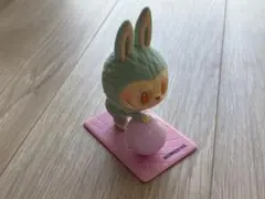 Labubu lazy Yoga