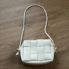 センスオブプレイス　　ショルダーバッグ