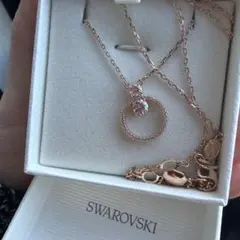 Swarovski ローズゴールド ネックレス
