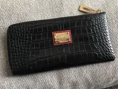 COCOCELUX GOLD 牛革クロコ型押し長財布 L字ファスナー