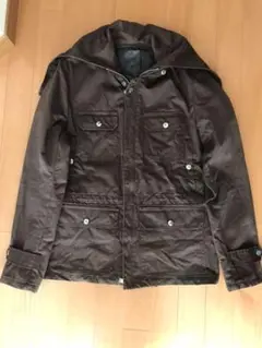 マウンテンパーカー