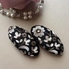 46 お得なペアセット♬ ハンドメイド　⌘インド刺繍リボン　ヘアピン