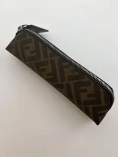 FENDI ポーチ　ペンケース