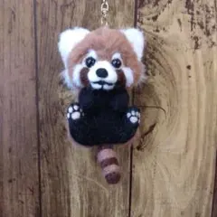 羊毛フェルト スイカとレッサーパンダとペキニーズさん。 - メルカリ