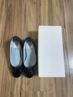 エマフランシス　バレエシューズ　エナメル　ブラック　23.5cm