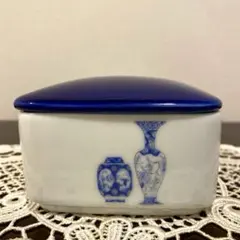 【美品】深川製磁　ボンボニエール 蓋物 染付 磁器 小物入れのサムネイル
