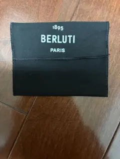 希少サイズ】Berluti ベルルッティ 保存袋 特大 53cm×39cm - メルカリ