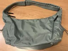 ショルダーバッグ グレー ナイロンのサムネイル
