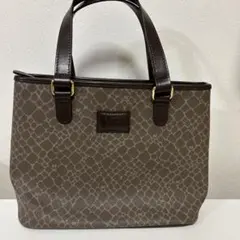 Item thumbnail for item 388ab83e-014e-475e-9dac-7865e0f0b973