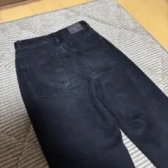 ZARA ザラ　デニム MOM-FIT ハイウエスト　デニム　黒　XS ゆったり