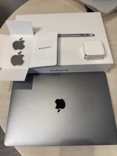 ［画面割れ］MacbookAir 13inch 2018Corei5 128GB