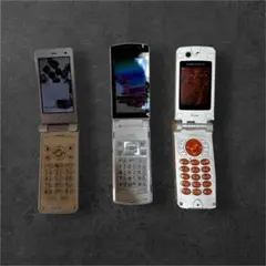 ガラケー まとめ売り 折りたたみ式携帯電話 au他8台セット ジャンク