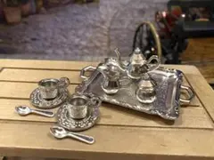 Item thumbnail for item 8903a745-9a58-481c-91c8-9ef60271b8b0