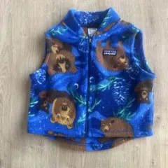 patagonia ベビーベスト クマ柄 青