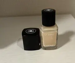 CHANEL LE VERNIS 546 ブランホワイト