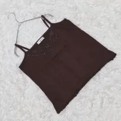 『アーヴェヴェ ミッシェルクラン』 (38) 花柄刺繍キャミソール レーヨンのサムネイル