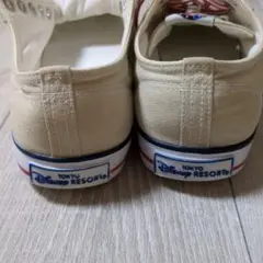 ディズニーリゾート　キャンパススニーカーのサムネイル