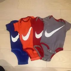 Nikeロンパース4点セット