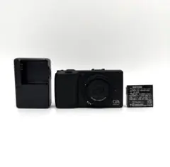 RICOH GR DIGITAL III コンパクトデジタルカメラ 充電器セットのサムネイル