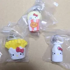 ハローキティ　アメリカンデザイン　めじるしアクセサリー　３種セット