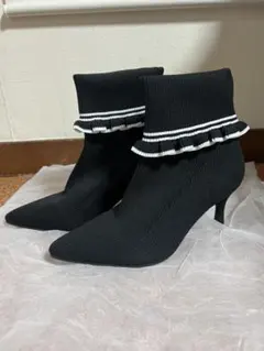 美品　ペシンシャ　PECHINCHAR　スコットクラブ　ショートブーツ　ブラックのサムネイル