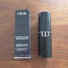DIOR スキンフォーエヴァー スキンパーフェクトスティック ONニュートラル