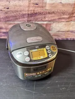 Item thumbnail for item a2957f5d-c16b-4550-b58f-5a94eee1f20d