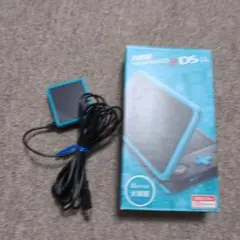 Newニンテンドー2DS LL ブラック×ターコイズ　充電器付
