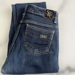 Item thumbnail for item 1f7e15c5-5eb8-4264-88f4-c44d02f40a19