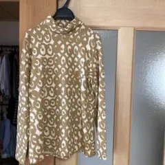 ユニクロ　マリメッコ　 ハイネック ヒートテック　ベージュ　XL