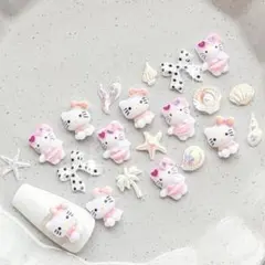 無言購入OK⭕️ ② ハローキティ シェル ネイル　ネイルパーツセットのサムネイル