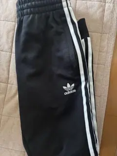 adidas ブラック ジョガーパンツ Mサイズ