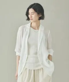Curensology リネンカラミシアージャケット美品のサムネイル