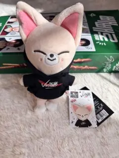 【新品】StrayKids SKZOOフォクシニー【タグ付き】
