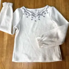 axes femme 刺繍入りホワイトニット Mサイズ